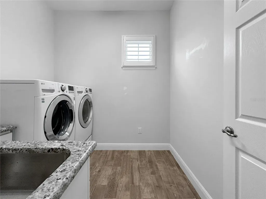 510 Douglas Place Dunedin FL 34698