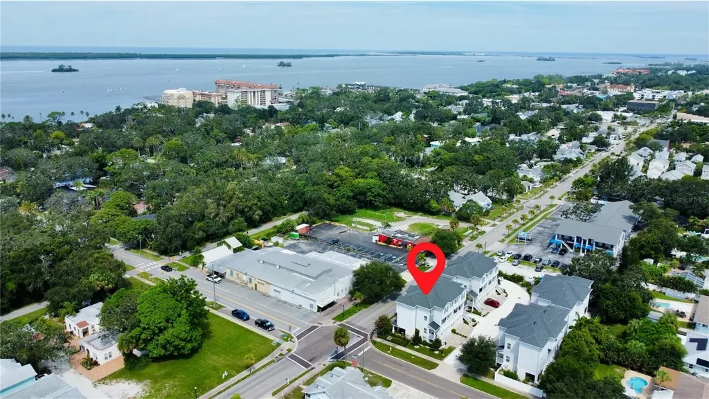 510 Douglas Place Dunedin FL 34698