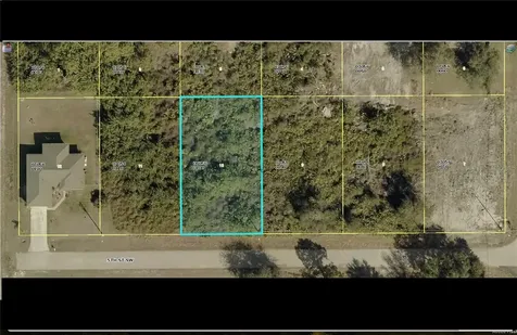 2906 5th Street SW Lehigh Acres FL 33976