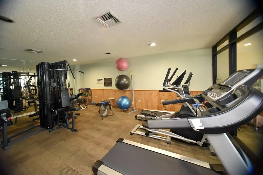 6294 Bahia Del Mar Circle St Petersburg FL 33715