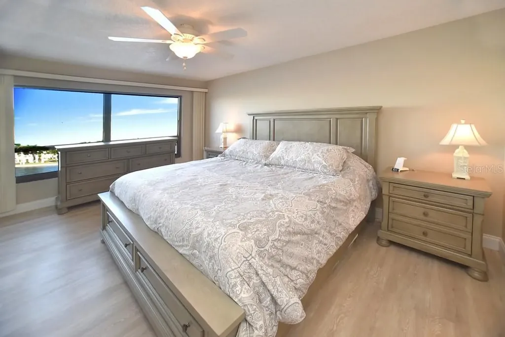 6294 Bahia Del Mar Circle St Petersburg FL 33715