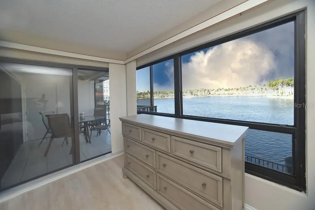 6294 Bahia Del Mar Circle St Petersburg FL 33715
