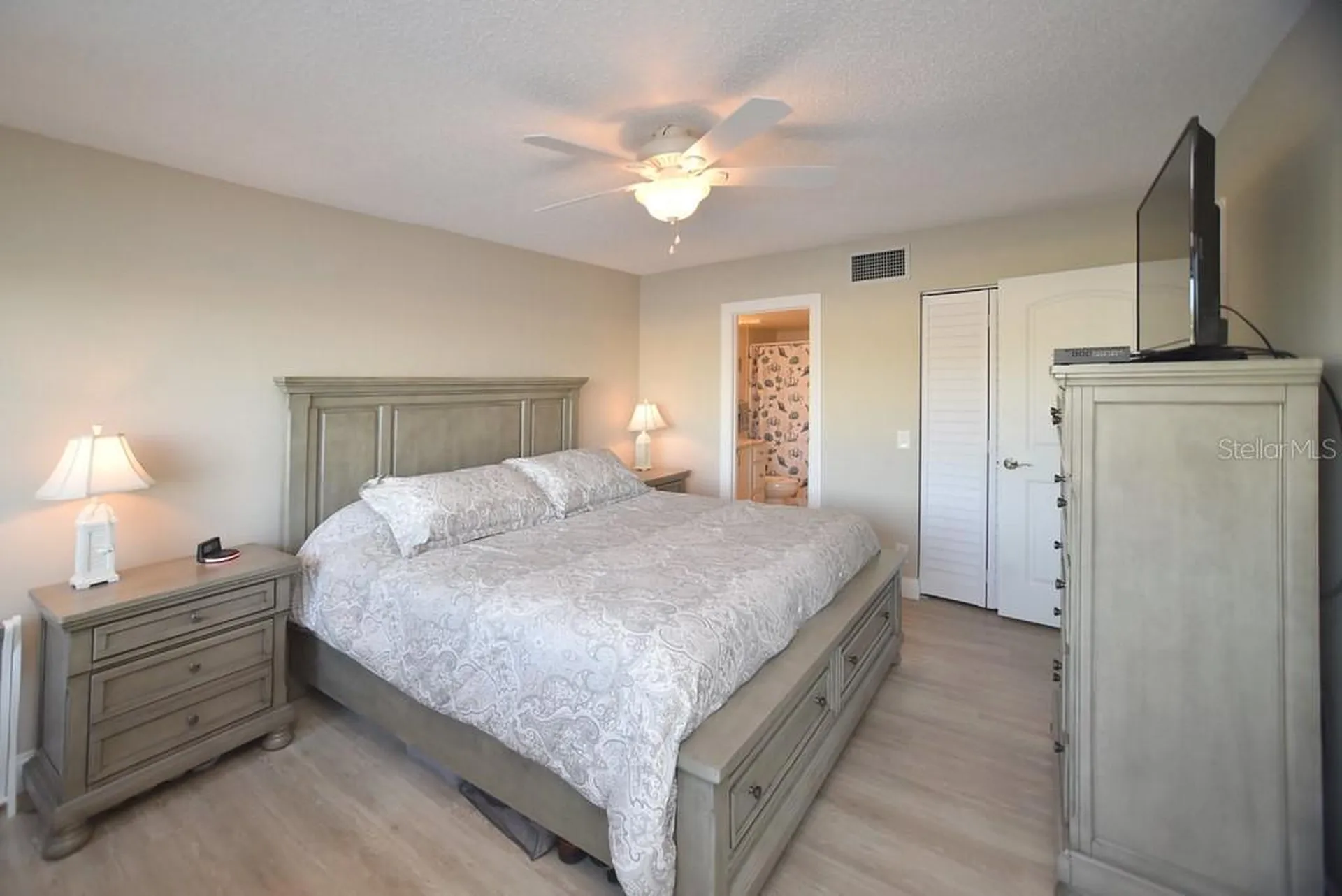 6294 Bahia Del Mar Circle St Petersburg FL 33715