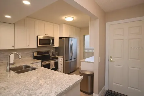 6294 Bahia Del Mar Circle St Petersburg FL 33715