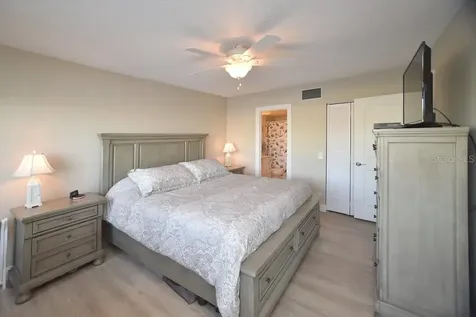 6294 Bahia Del Mar Circle St Petersburg FL 33715