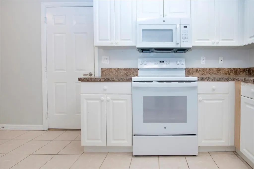 6426 Bay Cedar Lane Bradenton FL 34203