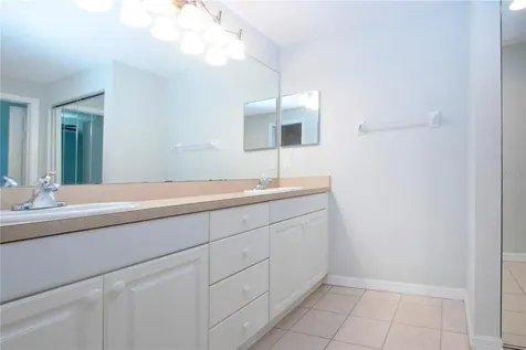 6426 Bay Cedar Lane Bradenton FL 34203