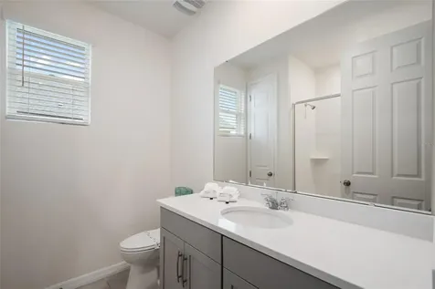 1594 Mermaid Cove Way Kissimmee FL 34747