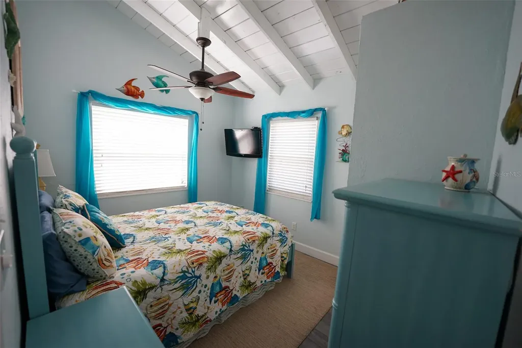 3480 Harbor Drive Weeki Wachee FL 34607