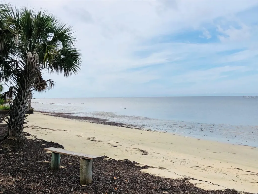 3480 Harbor Drive Weeki Wachee FL 34607