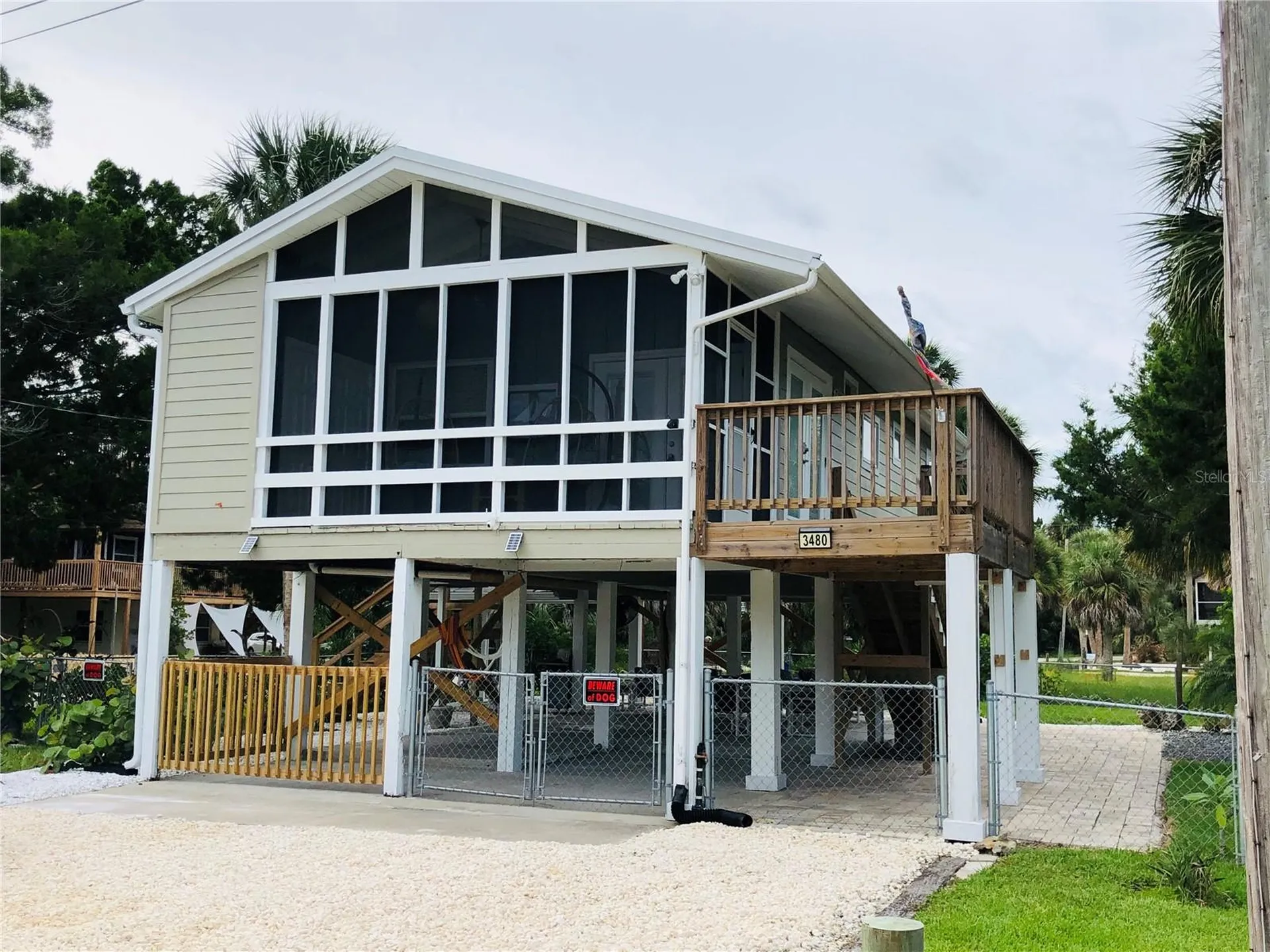 3480 Harbor Drive Weeki Wachee FL 34607
