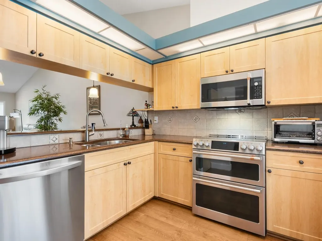 6103 Clubside Drive Sarasota FL 34243