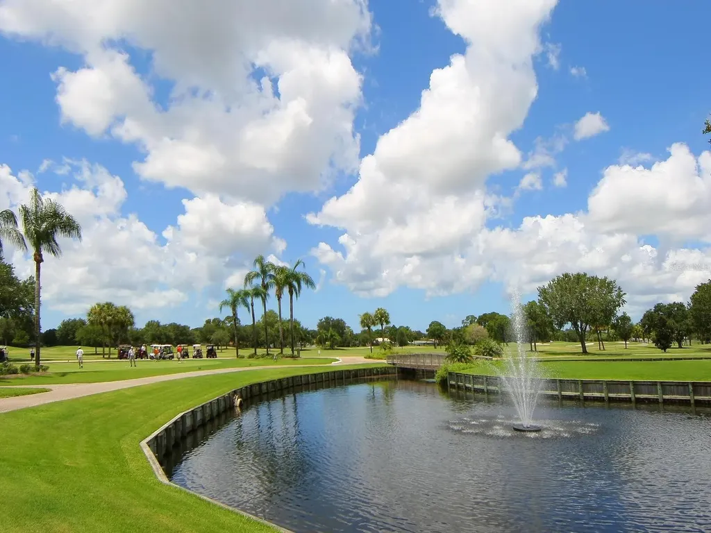 6103 Clubside Drive Sarasota FL 34243