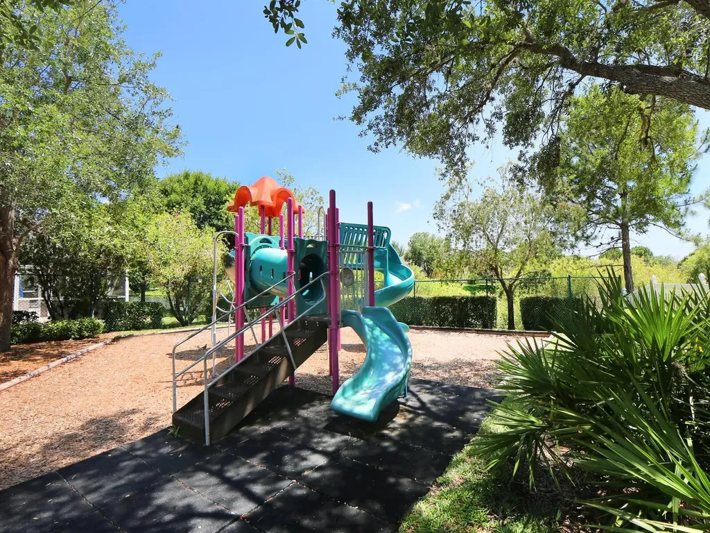 6103 Clubside Drive Sarasota FL 34243
