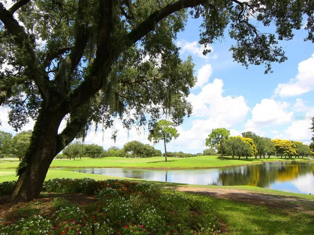 6103 Clubside Drive Sarasota FL 34243