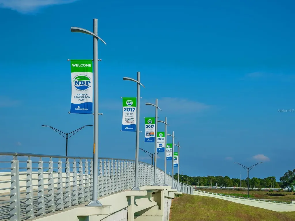 6103 Clubside Drive Sarasota FL 34243