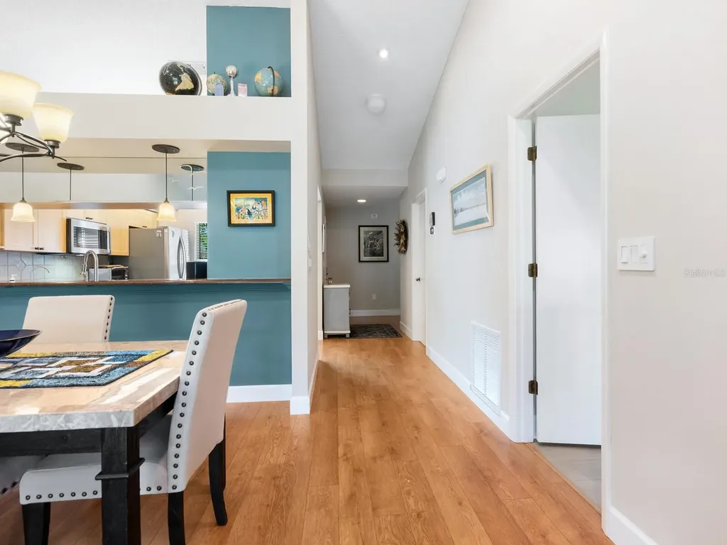 6103 Clubside Drive Sarasota FL 34243