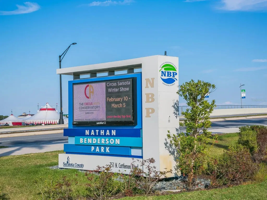 6103 Clubside Drive Sarasota FL 34243