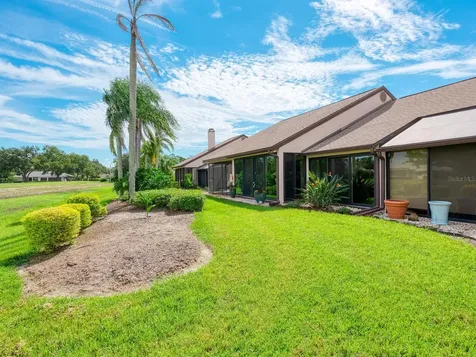 6103 Clubside Drive Sarasota FL 34243