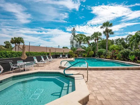 6103 Clubside Drive Sarasota FL 34243