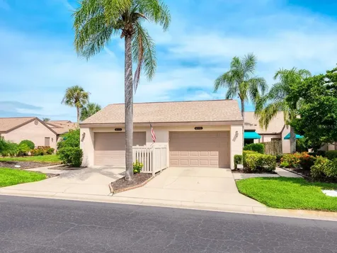 6103 Clubside Drive Sarasota FL 34243