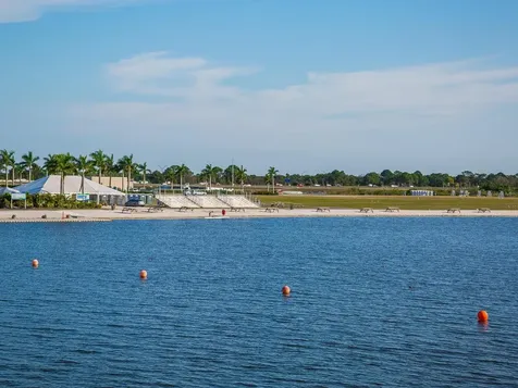 6103 Clubside Drive Sarasota FL 34243