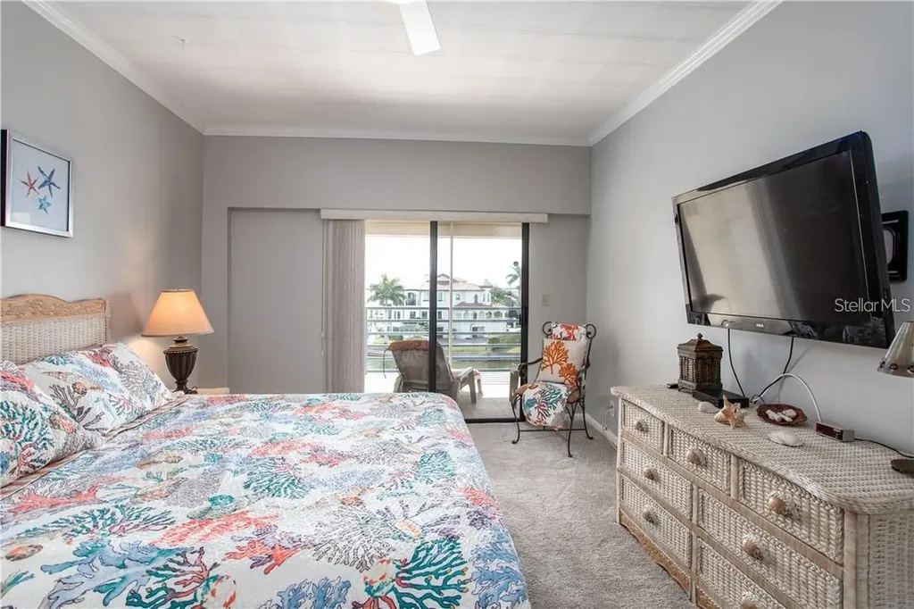 363 Pinellas Bayway S Tierra Verde FL 33715