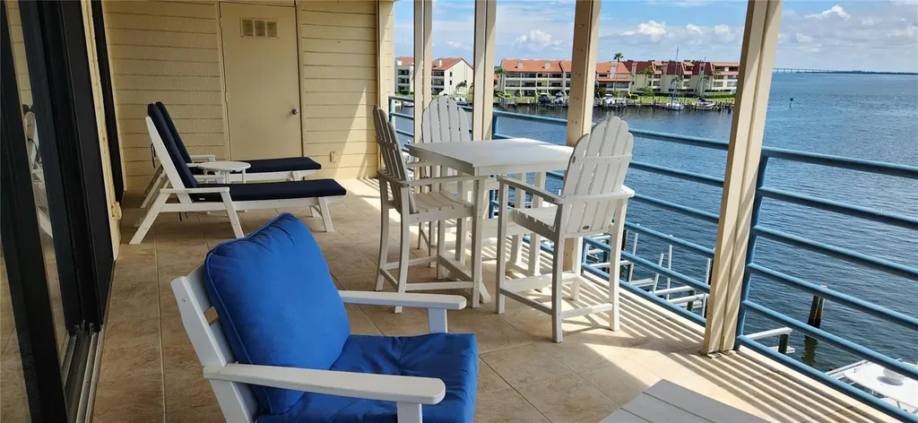 363 Pinellas Bayway S Tierra Verde FL 33715