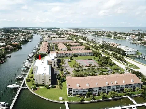 363 Pinellas Bayway S Tierra Verde FL 33715