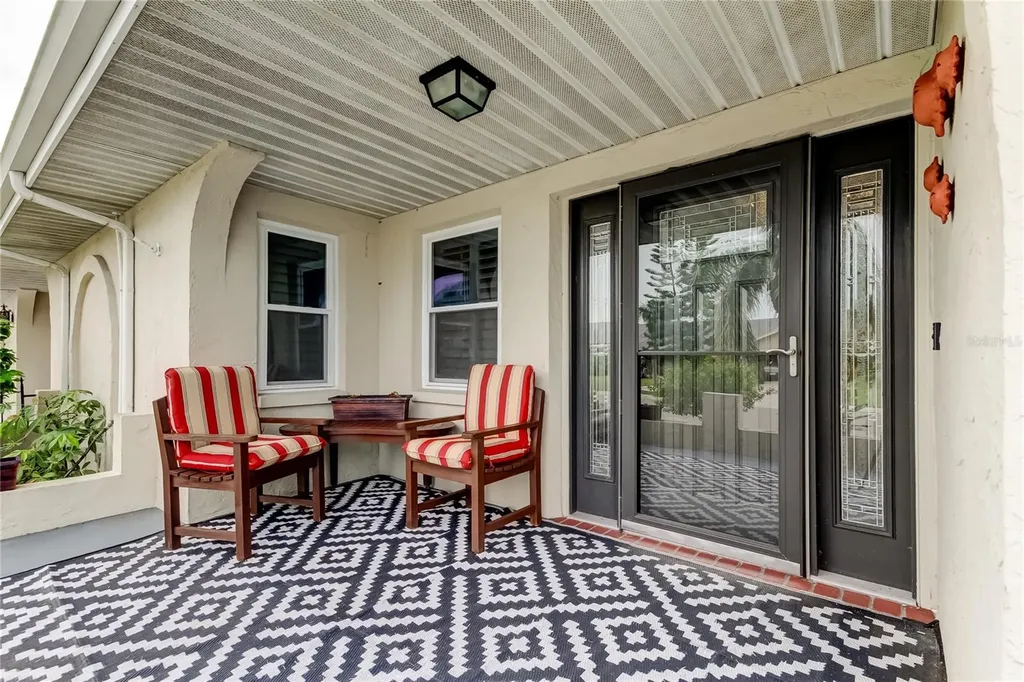 329 Club Manor Drive Sun City Center FL 33573