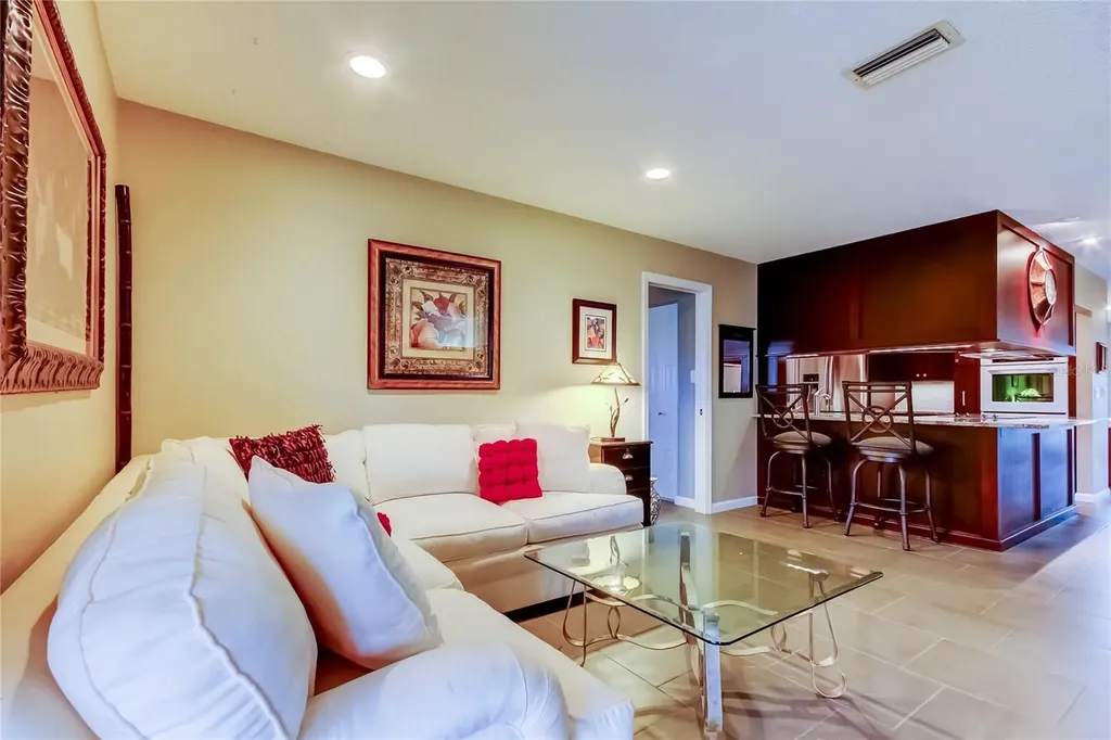 329 Club Manor Drive Sun City Center FL 33573
