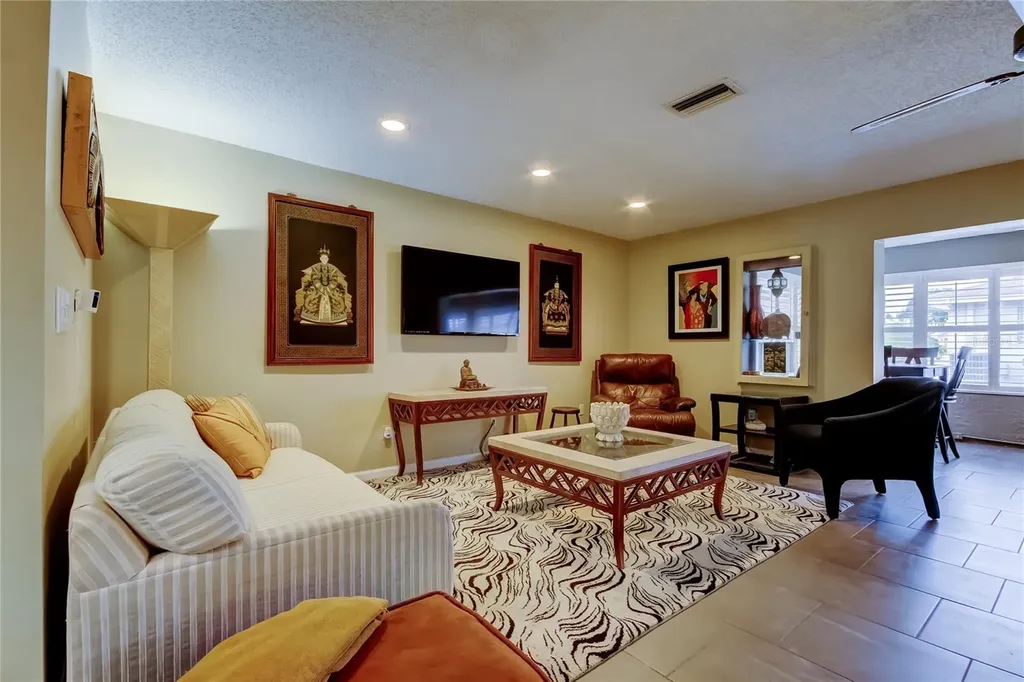 329 Club Manor Drive Sun City Center FL 33573