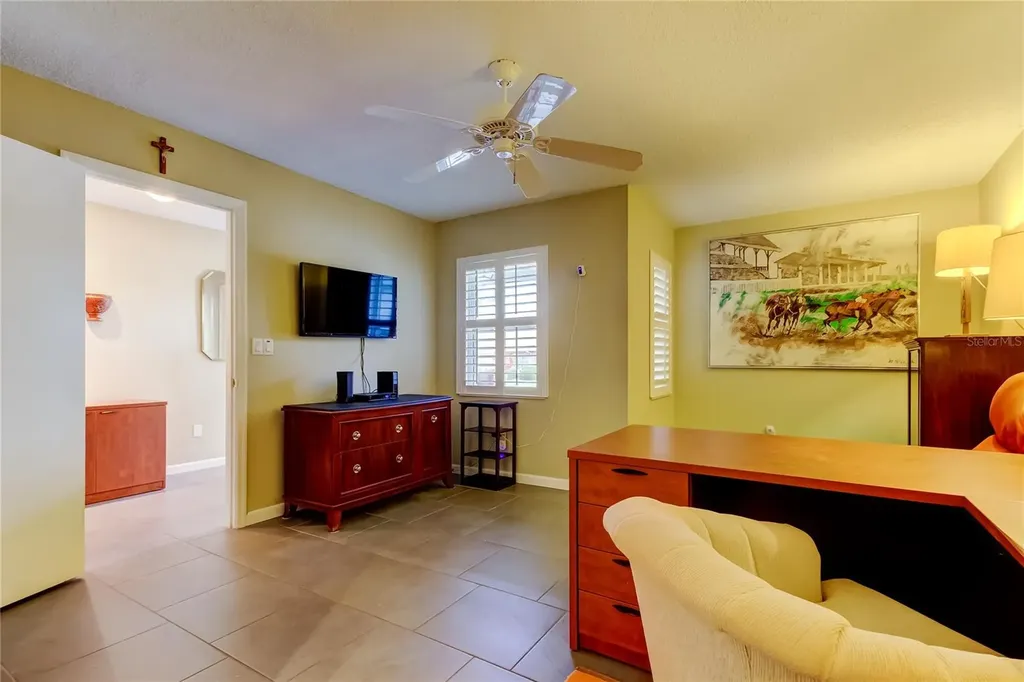 329 Club Manor Drive Sun City Center FL 33573