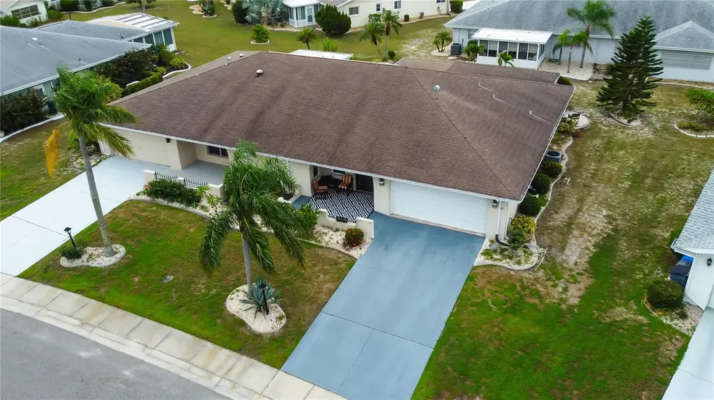 329 Club Manor Drive Sun City Center FL 33573