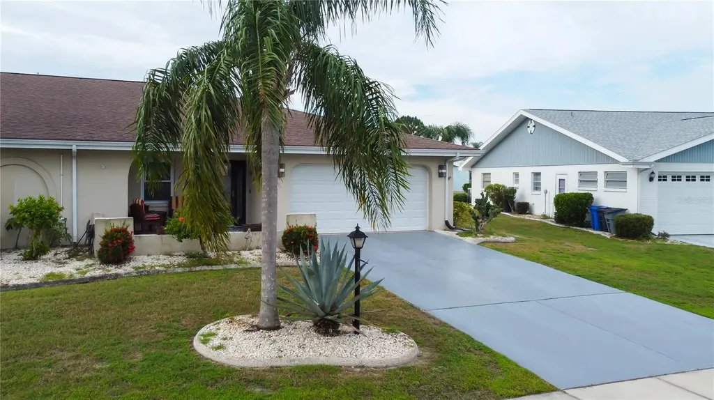 329 Club Manor Drive Sun City Center FL 33573