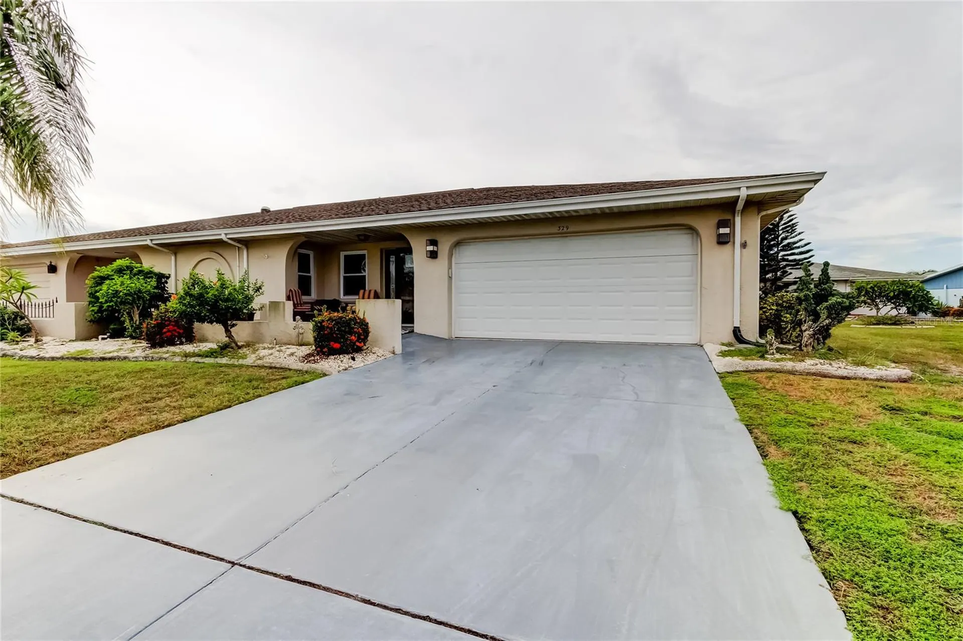 329 Club Manor Drive Sun City Center FL 33573