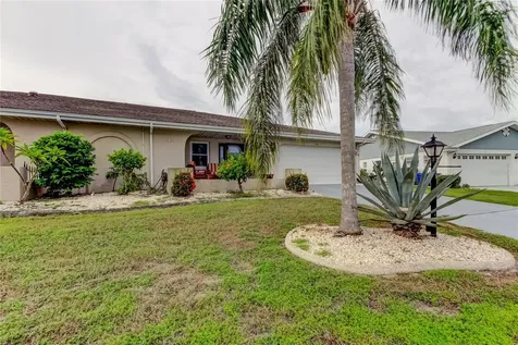 329 Club Manor Drive Sun City Center FL 33573