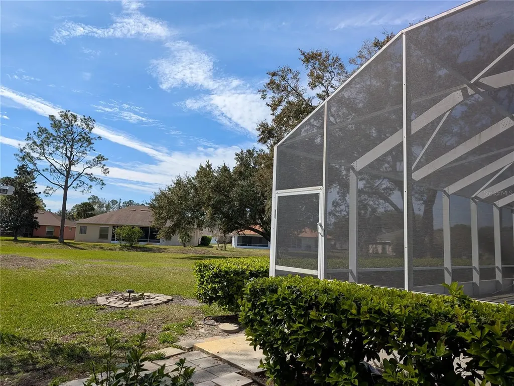 9 Mount Vernon Lane Palm Coast FL 32164
