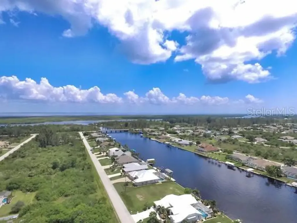 10441 Van Wyck Terrace Port Charlotte FL 33981