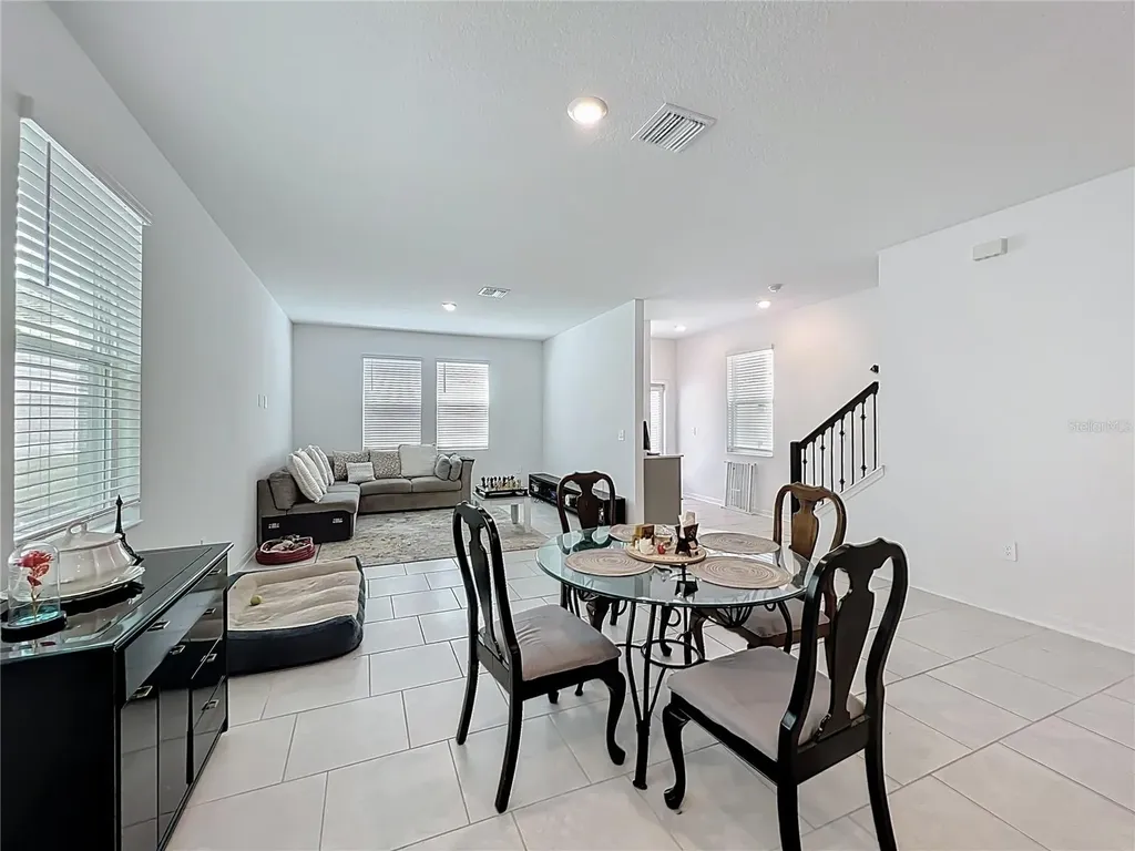 4152 Pino Street Apopka FL 32712