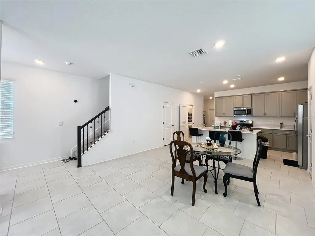 4152 Pino Street Apopka FL 32712