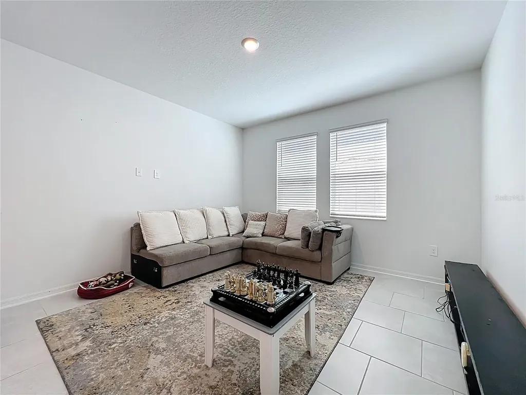 4152 Pino Street Apopka FL 32712