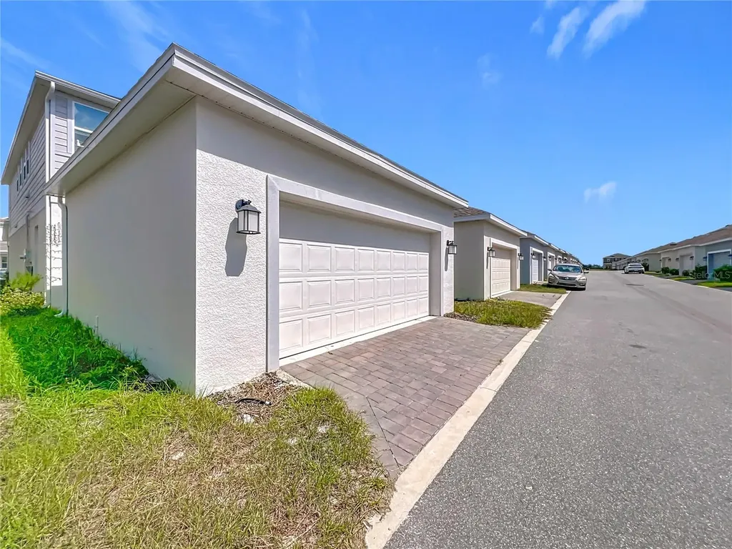 4152 Pino Street Apopka FL 32712