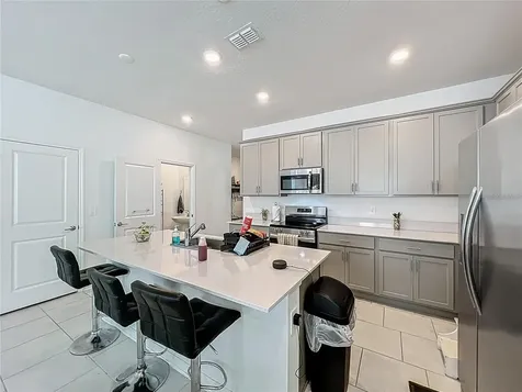 4152 Pino Street Apopka FL 32712