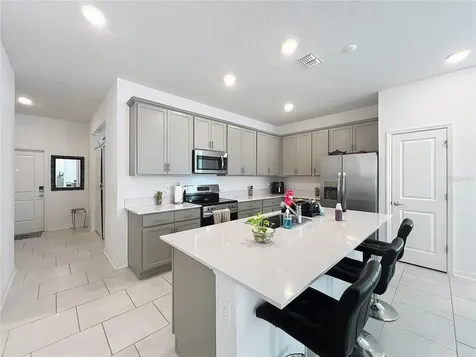 4152 Pino Street Apopka FL 32712