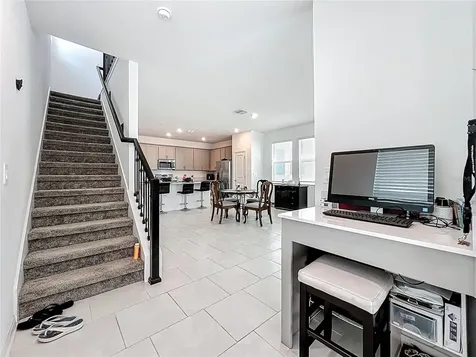 4152 Pino Street Apopka FL 32712
