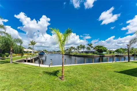 1080 Bal Harbor Boulevard Punta Gorda FL 33950