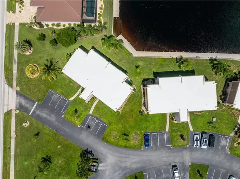 1080 Bal Harbor Boulevard Punta Gorda FL 33950
