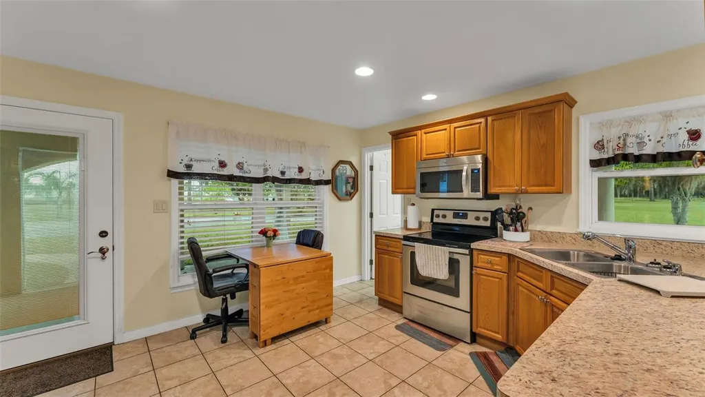 701 Keen Road Frostproof FL 33843