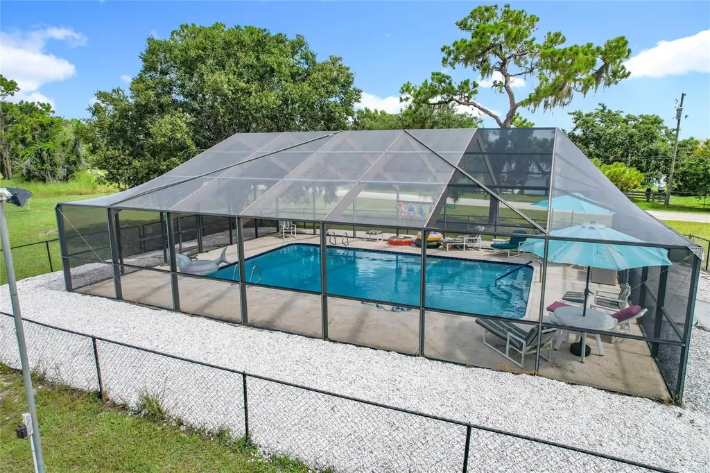 701 Keen Road Frostproof FL 33843